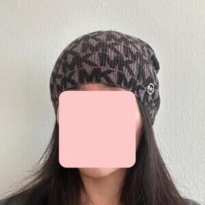 Michael Kors black and gray beanie